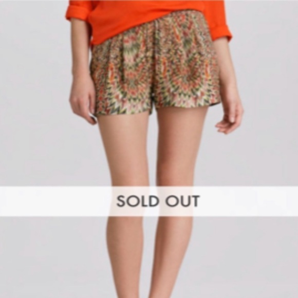 Haute Hippie Pleated-Front Silk Shorts - Picture 2 of 7